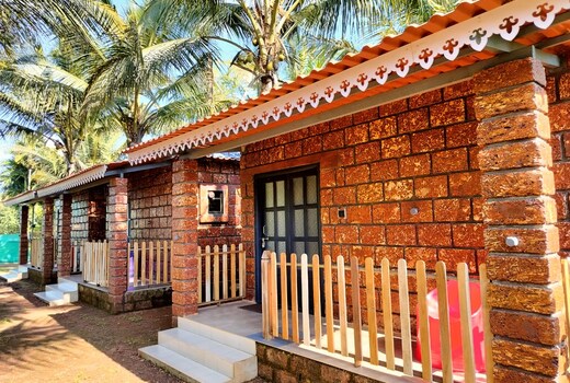 Saka Kadam Homestay