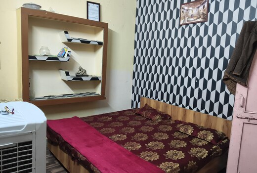 Shri shyam home stay & guest house