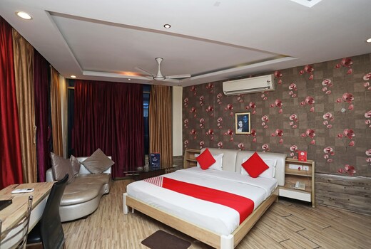 Hotel O River Bay Resort