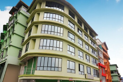 Hotel Gajrajj