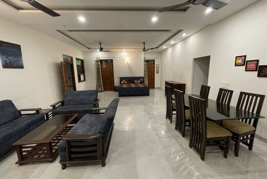 Black pearl Villa panchkula sector 28