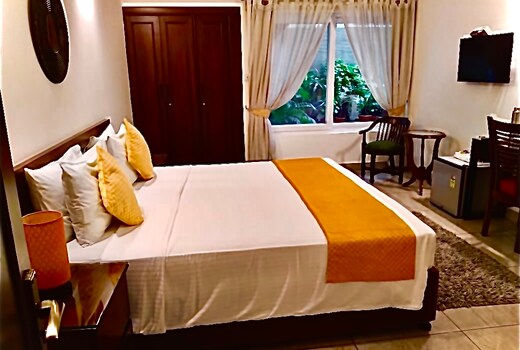 The Neem | Rooms in a Homestay