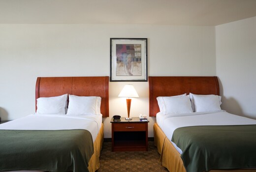 Holiday Inn Express Hotel & Suites Fairfield - North, an IHG Hotel