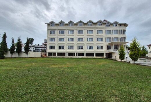 Hotel Kashmir Residency