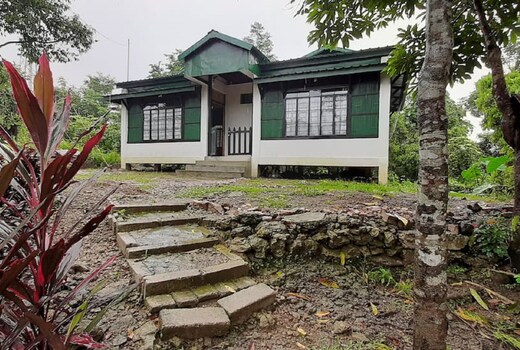 Eco Tourist Lodge