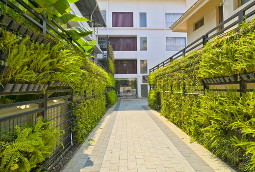 Hotel Neighbourhood