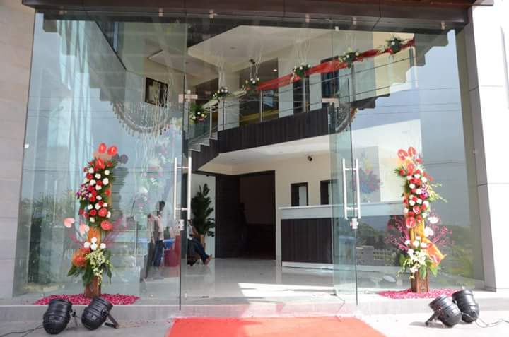 Hotel Grand Bee