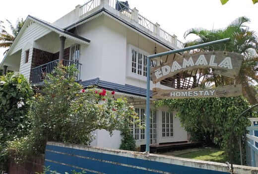 Edamala Homestay Room