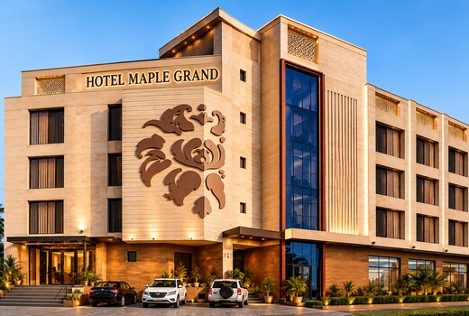 Hotel Maple Grand
