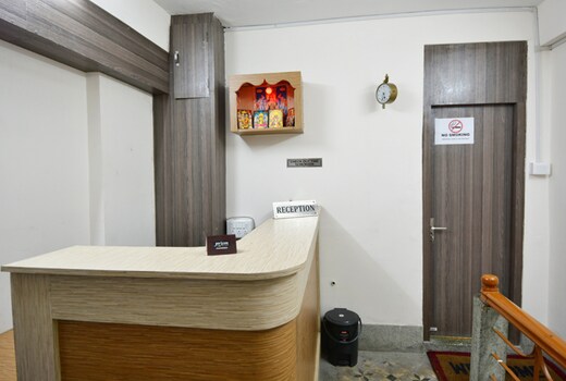 Hotel Prism Residency