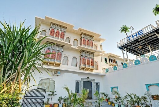 KHAKHRI HAVELI A Boutique Hotel