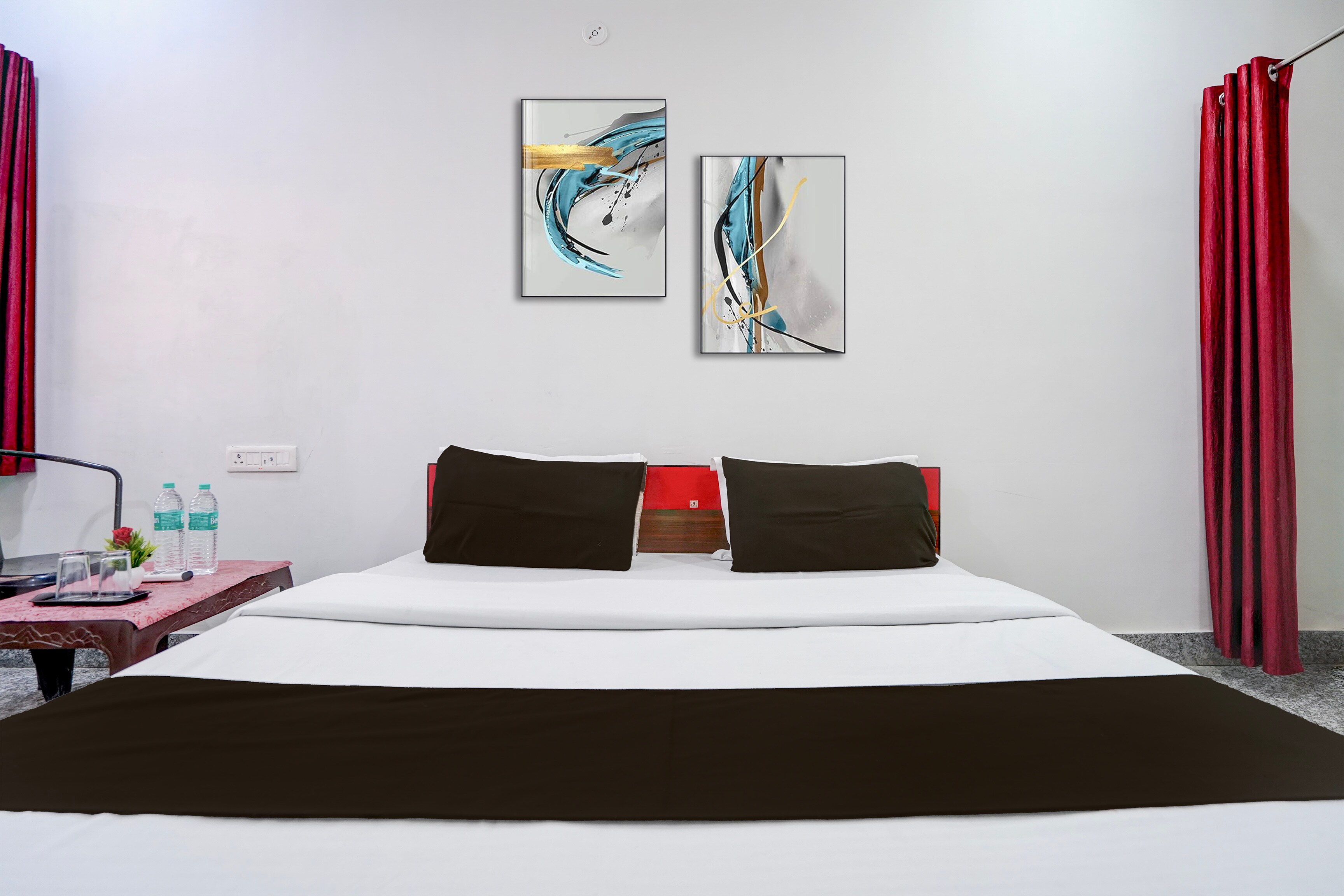 HOTEL O B2