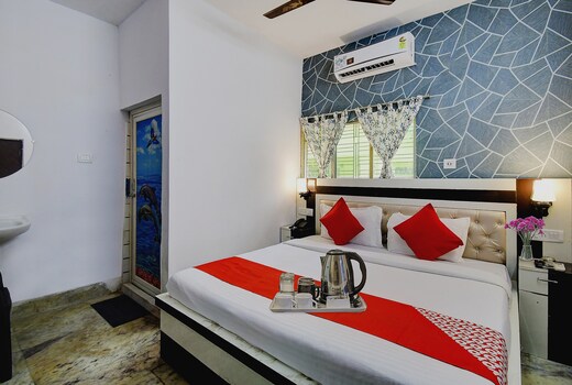 Hotel O The Nest Inn Near Acropolis Mall