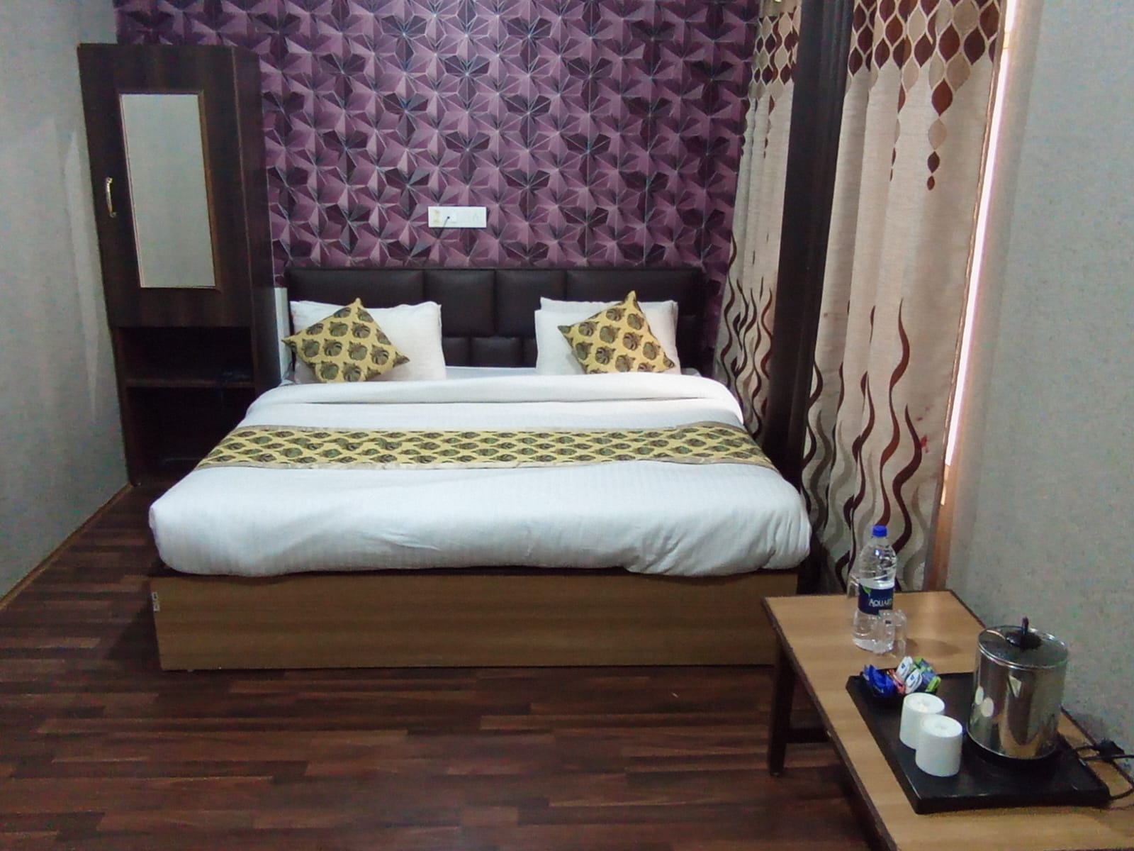 Hotel Al Mehmood
