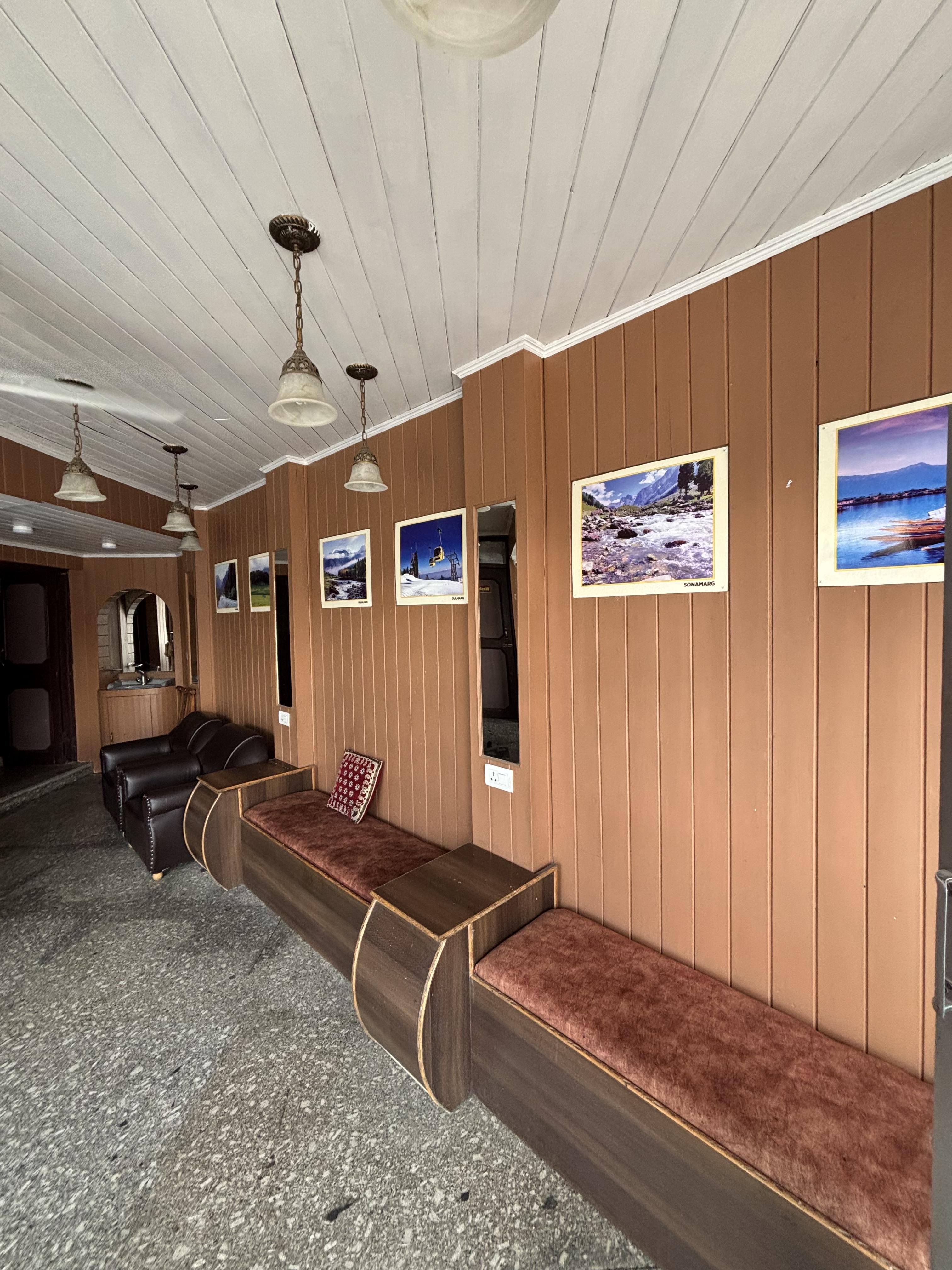 Main gallery