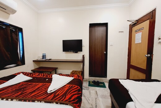 Hotel Aaram