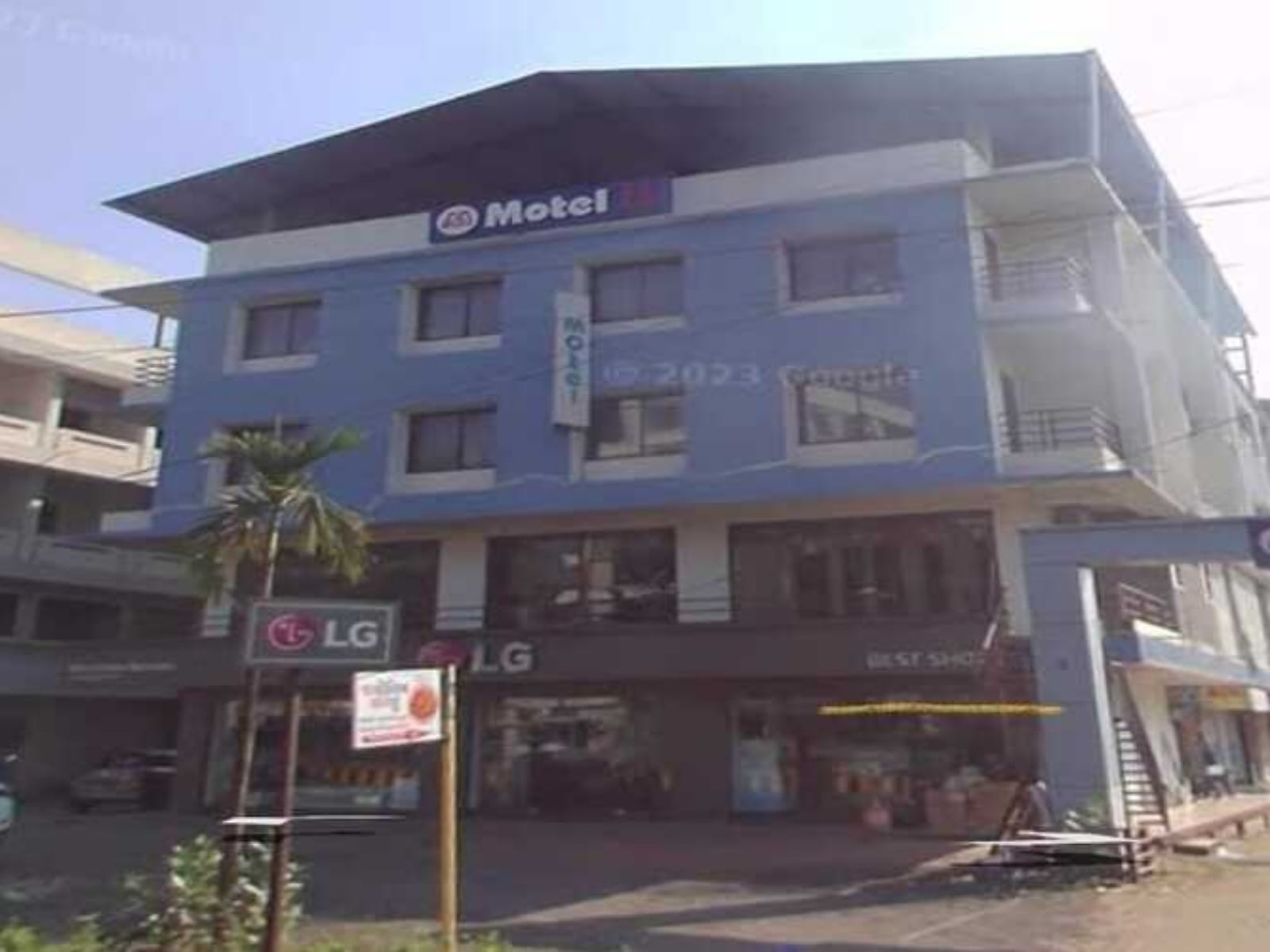 Motel 11