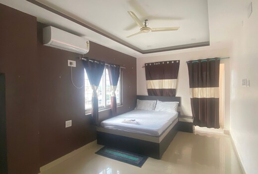 Hotel O Ghosh