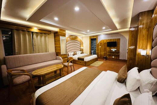 HOTEL VISHRANTI