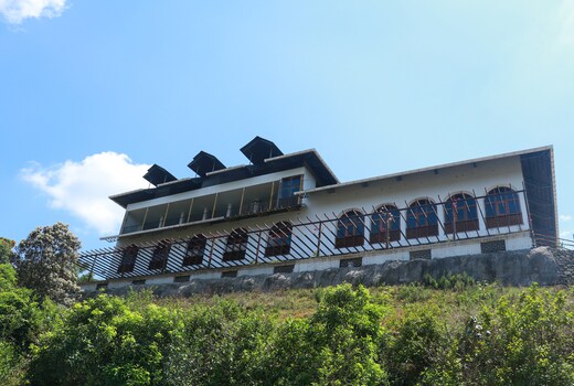 Wild Torrent Cottage | Rooms & Restaurant