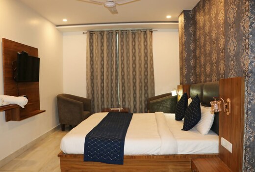 HOTEL PATIALA GRAND