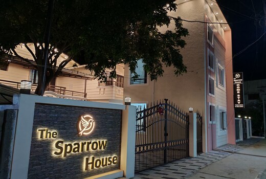 The Sparrow House (Entire Villa)