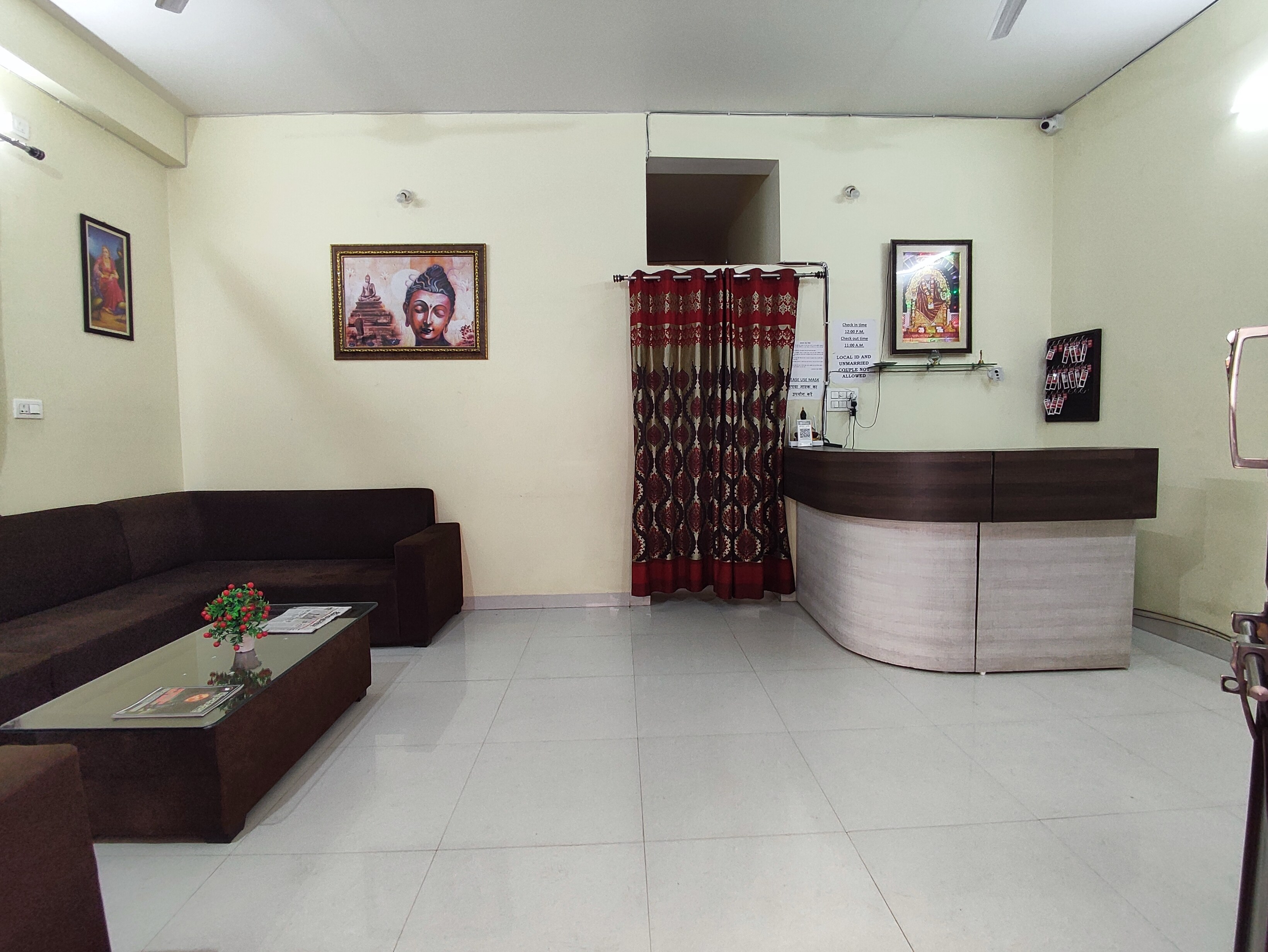 HOTEL CHANDRIKA