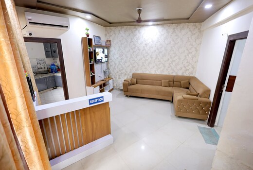 Dynamic hotel and home stay