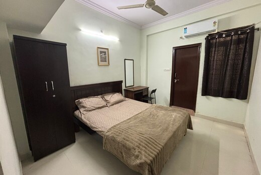 3BHK Apartment Three AC Bedrooms By Dumzy