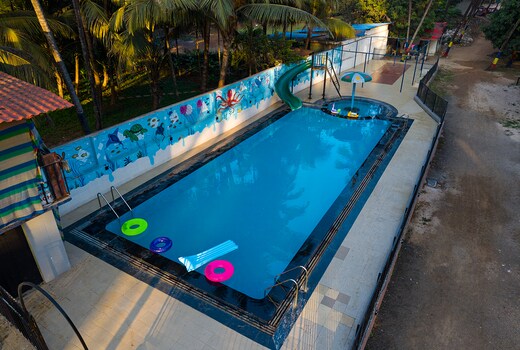 Dinu Resort