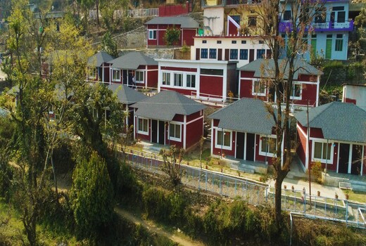 char machan resort