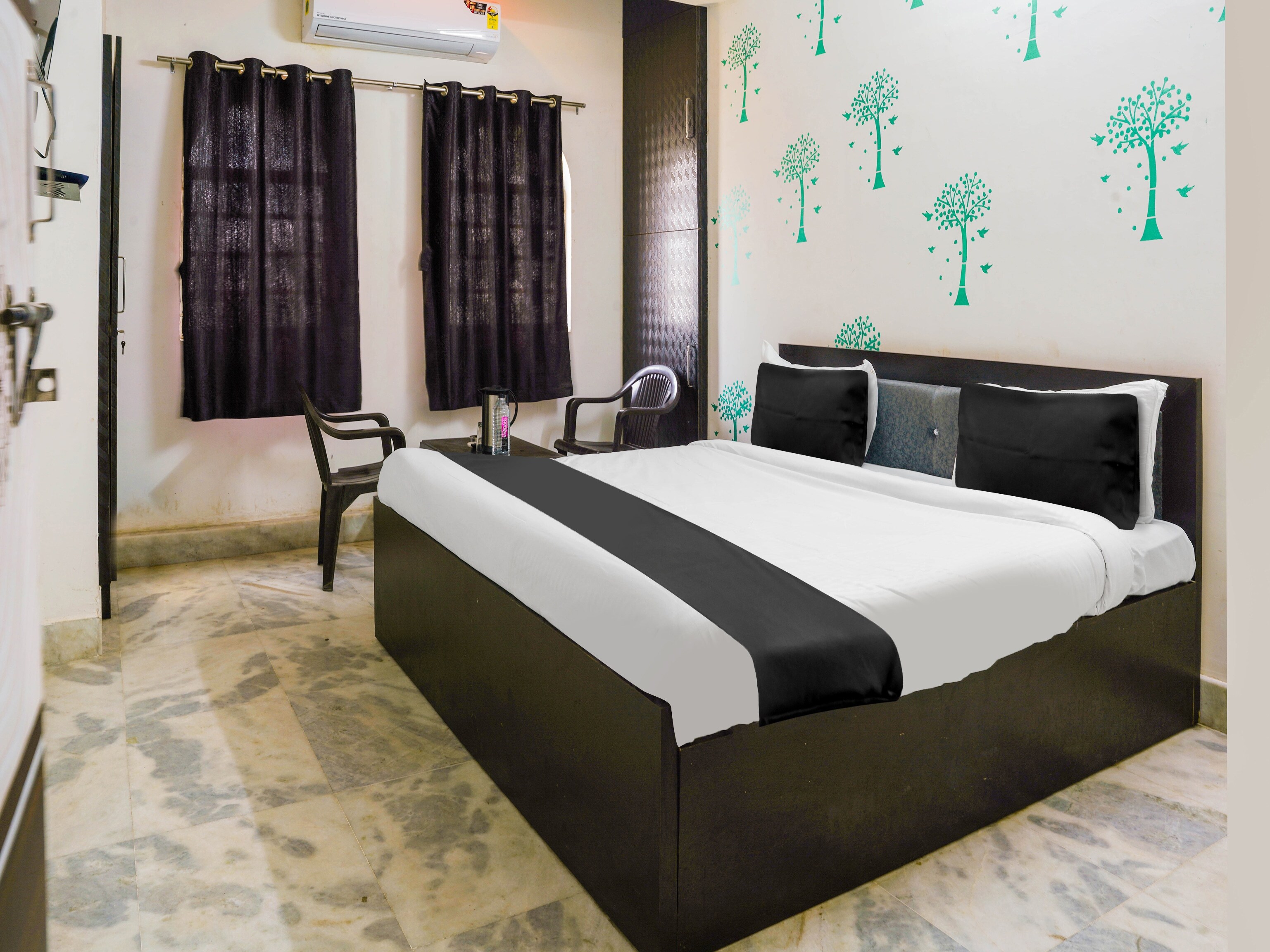 Hotel O Rudra Hotel