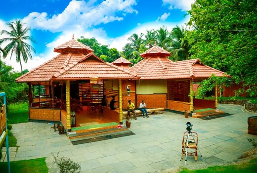 Great Hornbill (Premium Room)
