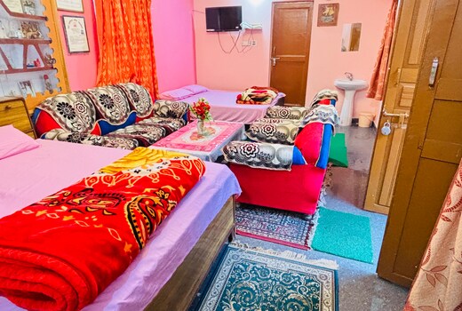 Bhetwal Home Stays