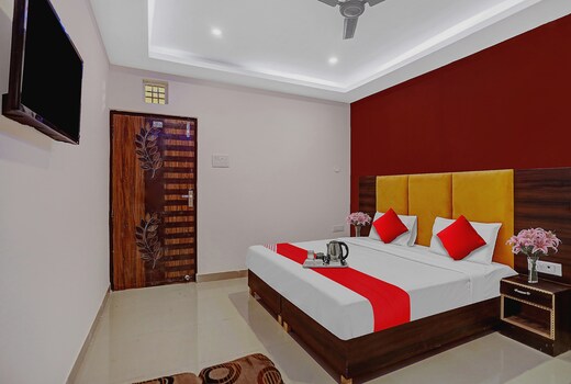 OYO 93116 Classic Guest House