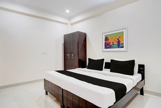 Hotel O Star Stays