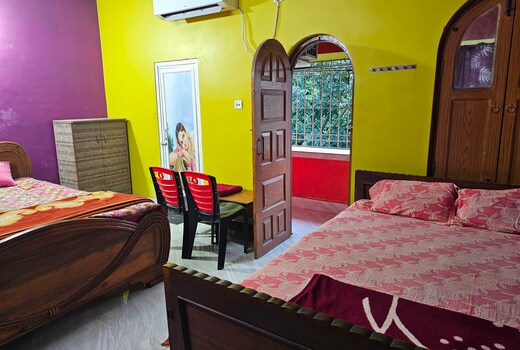 SPOT ON Hotel Swapno Nir