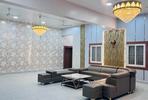 The Golden Crest- A Luxury stay