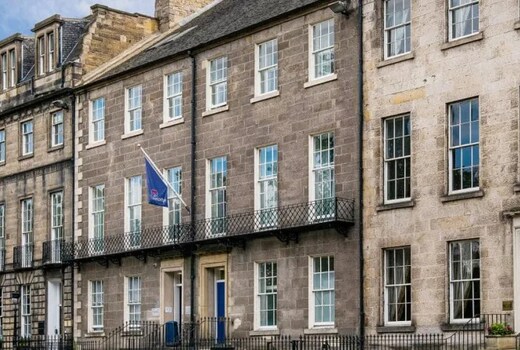 Travelodge Edinburgh Central Queen Street