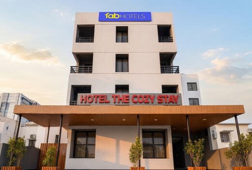 FabHotel The Cozy Stay
