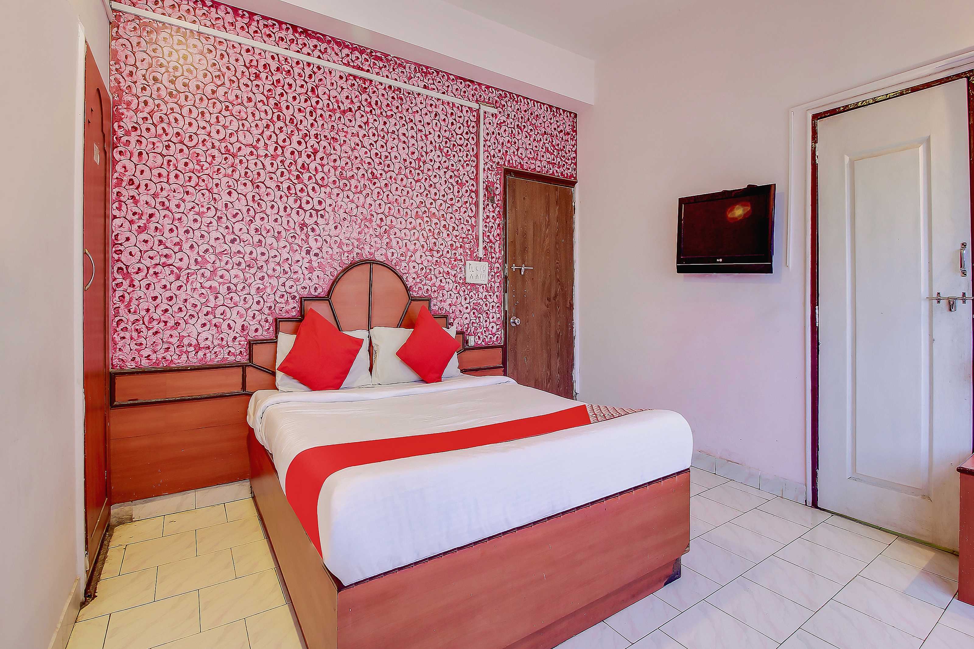 Hotel O Indraprastha
