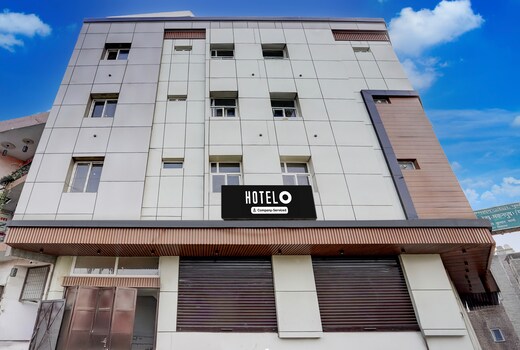 Hotel O Delhi Meerut Expressway Makanpur Formerly Crystal 24