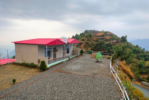 Hill View Retreat