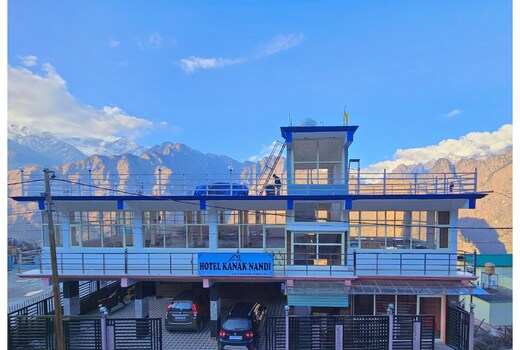 Hotel Kanak Nandi
