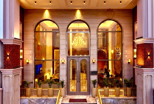 Marrion Hotel - 10 Minutes from Golden Temple