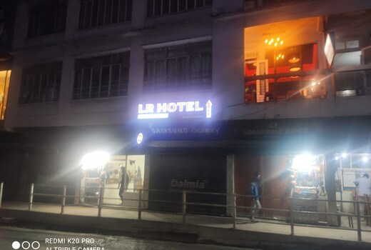 L R Hotel