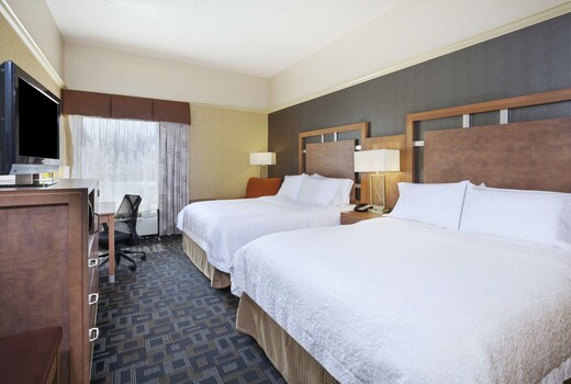 HAMPTON INN CLINTON NJ