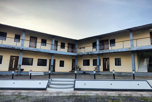 Resort Shivaay