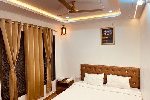 Hotel Gajraj