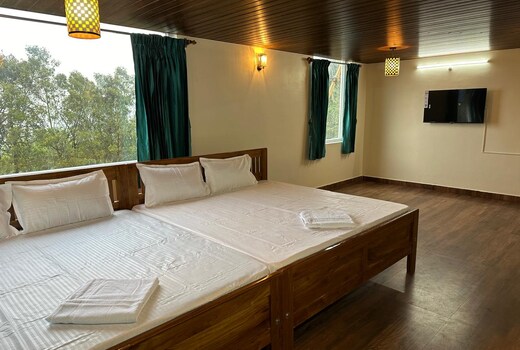 Skytop Homestay